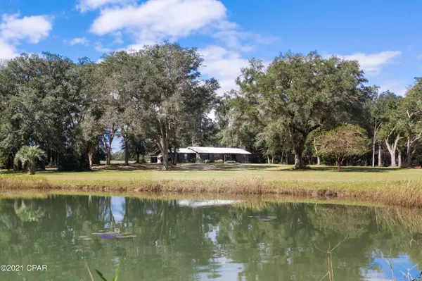 Caryville, FL 32427,3793 Ellis RD