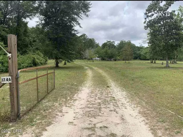Sopchoppy, FL 32358,1746 Smith Creek RD