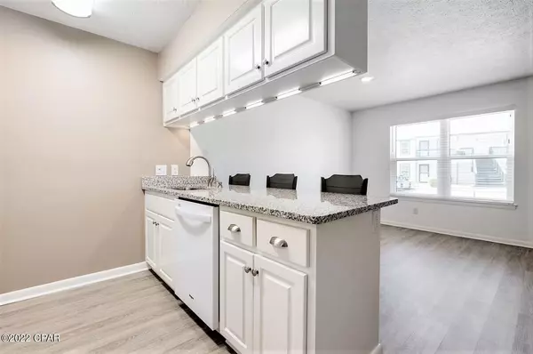 Panama City Beach, FL 32408,7813 N Lagoon DR #5B