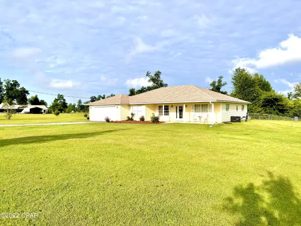 Marianna, FL 32448,819 Neuville LN