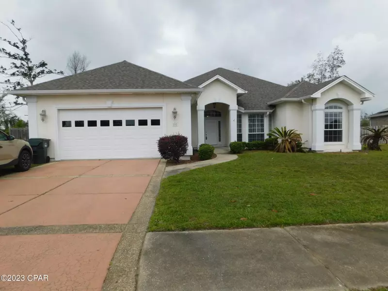 102 Landings DR, Lynn Haven, FL 32444