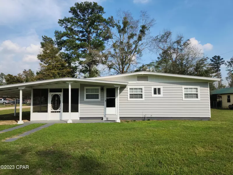5227 SE Shellcracker AVE, Blountstown, FL 32424