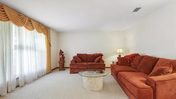 Bonifay, FL 32425,2051 N Highway 79