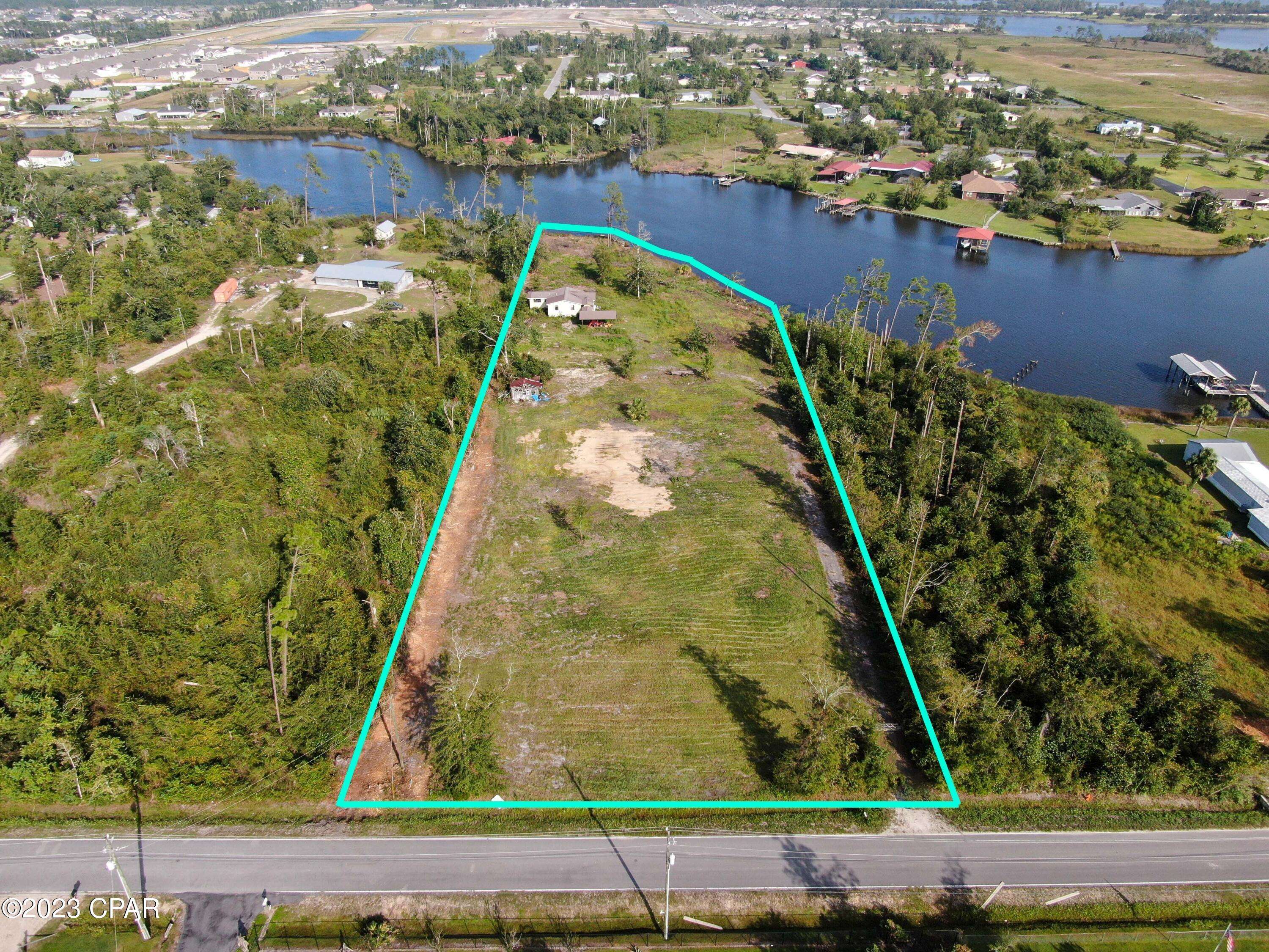 7212 Bay Crest RD, Southport, FL 32409