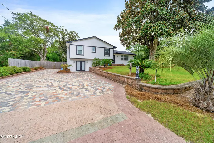 536 Benning DR, Destin, FL 32541