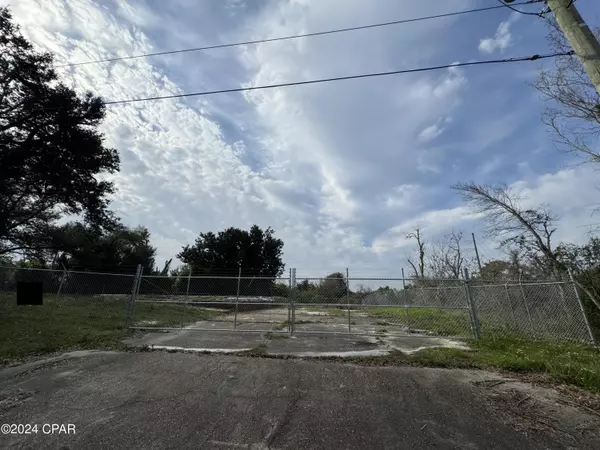 Panama City, FL 32401,3014 E 1st Court