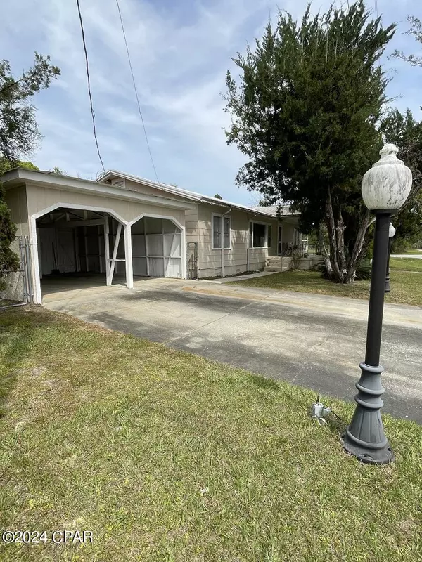 Hosford, FL 32334,15841 NE Moore ST