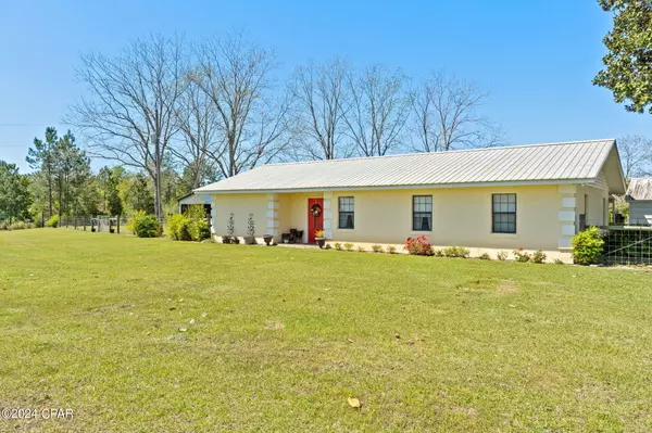 Bonifay, FL 32425,2863 Beall Packing RD