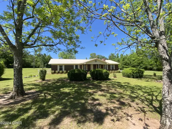 3392 Hwy 73, Marianna, FL 32446