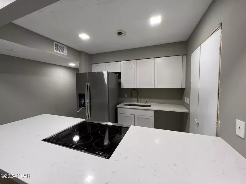 1211 Stephen DR, Panama City, FL 32405