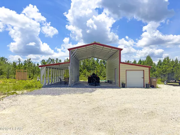 Wewahitchka, FL 32465,286 Idlewood DR