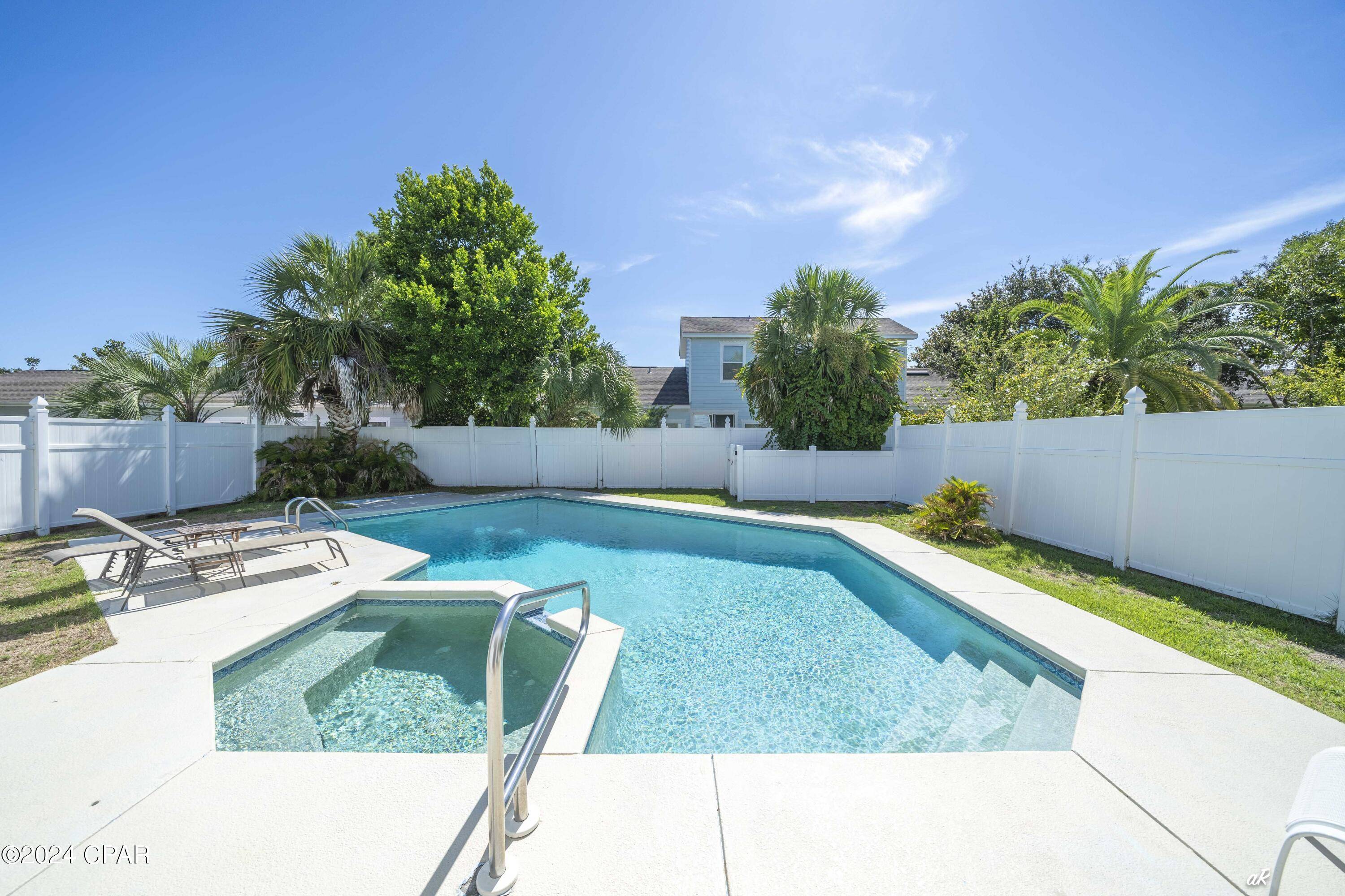 Panama City Beach, FL 32413,122 Crane ST
