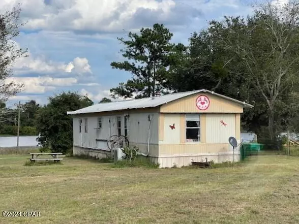 418 Mcduff DR, Alford, FL 32420