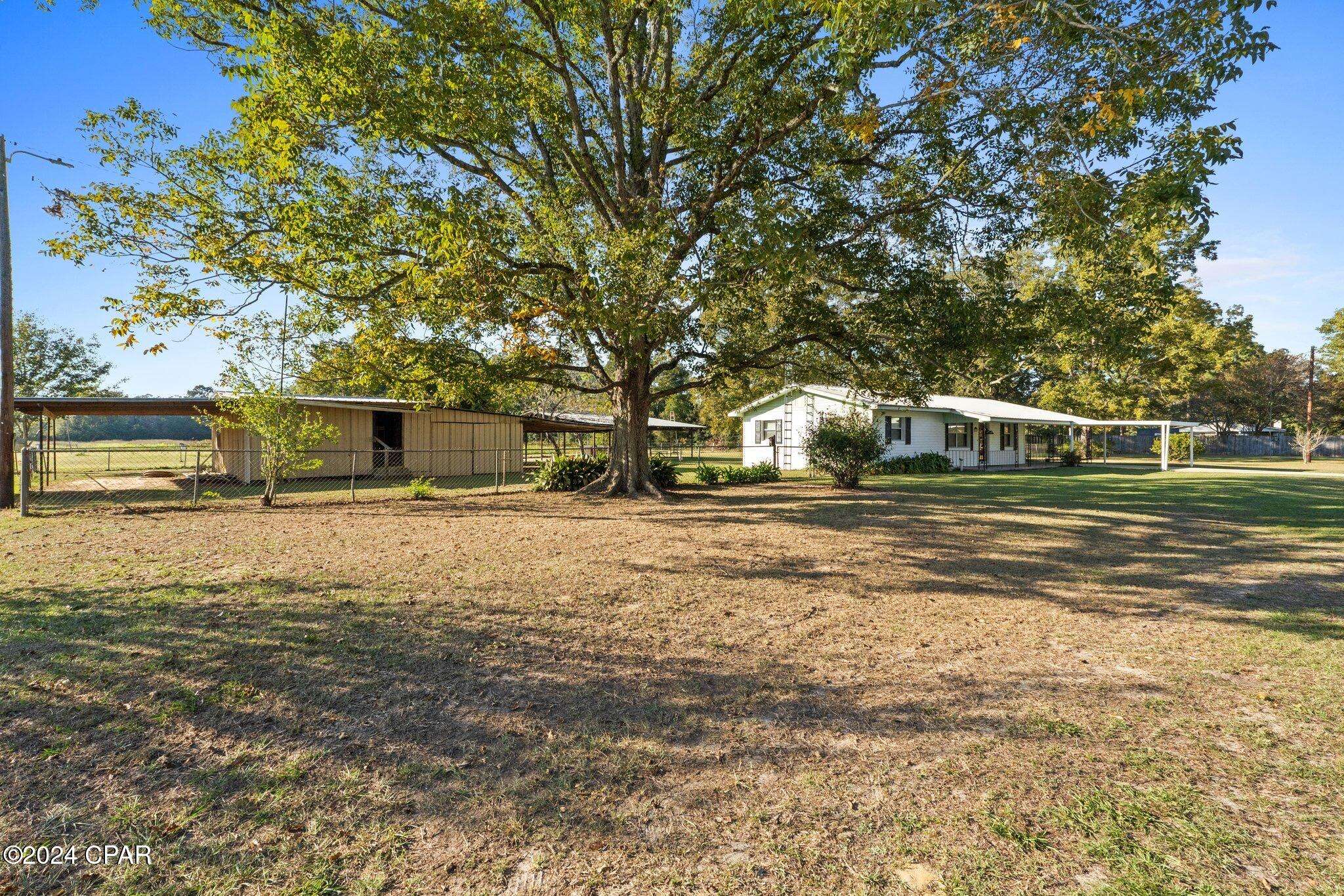 Bonifay, FL 32425,1376 Highway 179