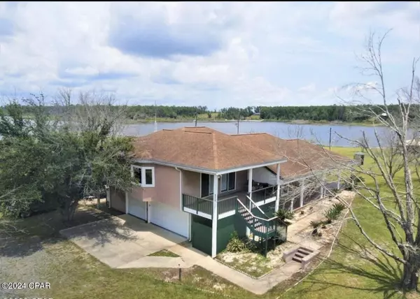 Chipley, FL 32428,5096 E Long Lake Ridge