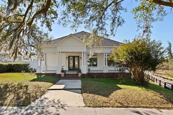 4001 Riverside DR,  Panama City,  FL 32404