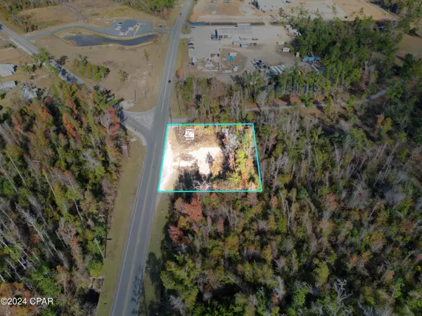 Blountstown, FL 32424,15985 S State Road 71