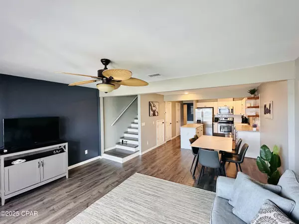 Panama City, FL 32404,6465 Oakshore DR