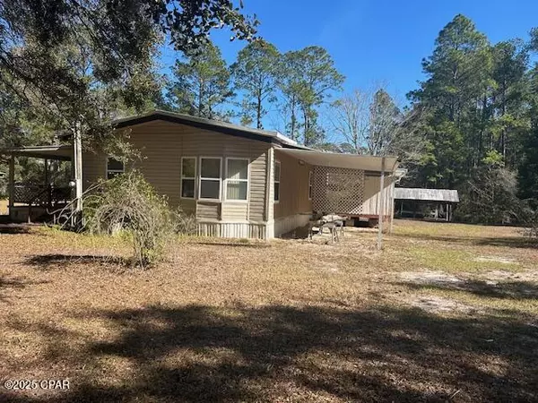 Vernon, FL 32462,682 Boonie LN