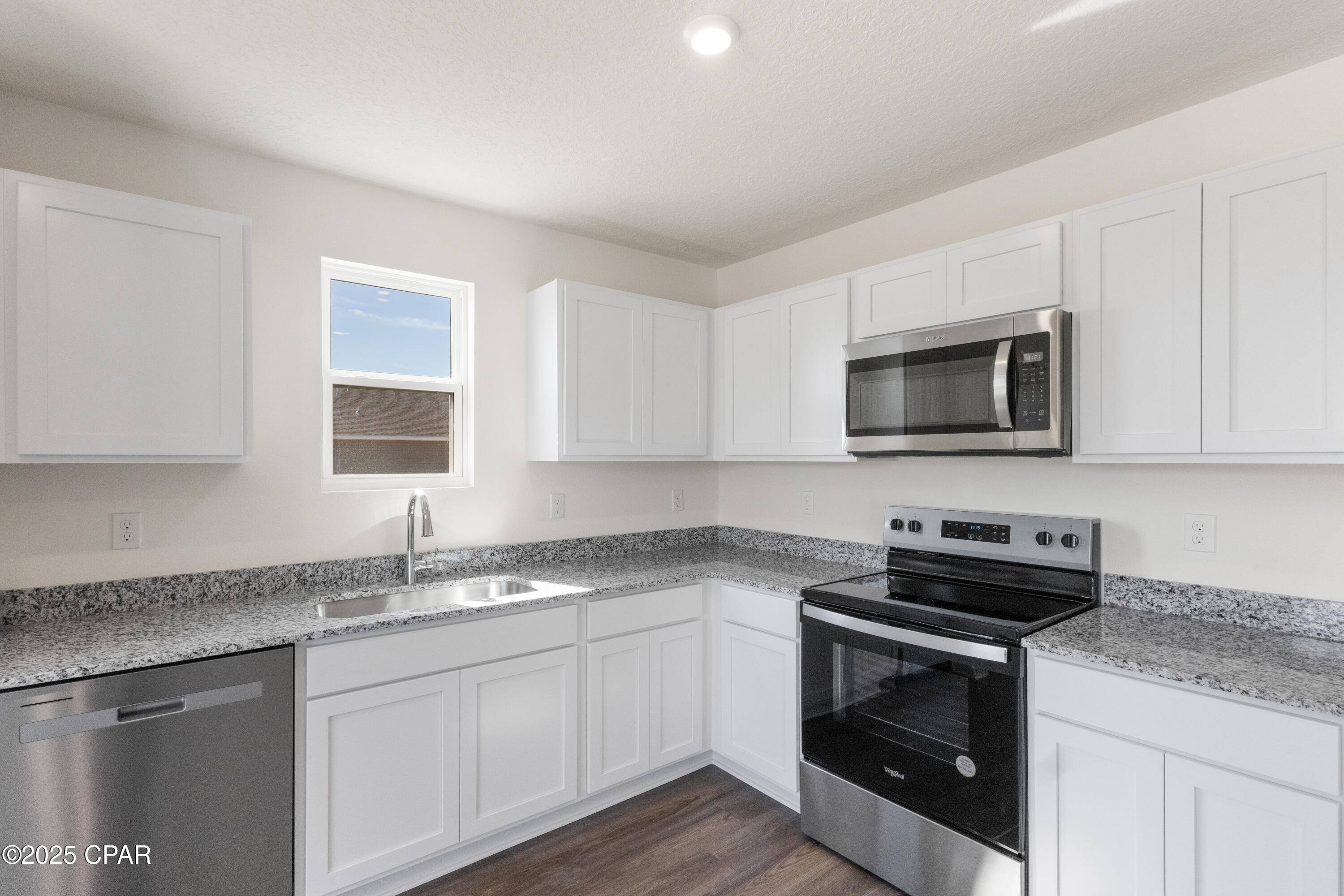 Youngstown, FL 32466,8801 Hornbill DR