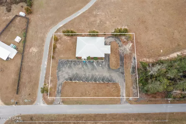 Marianna, FL 32446,2540 Lakeshore DR