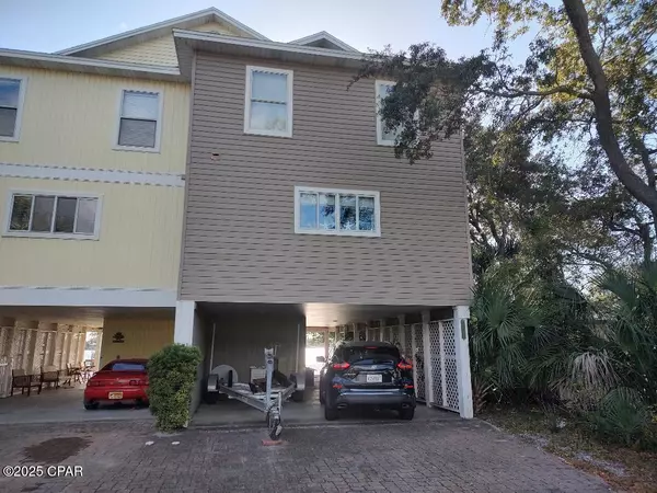 5833 N Lagoon DR #A, Panama City Beach, FL 32408