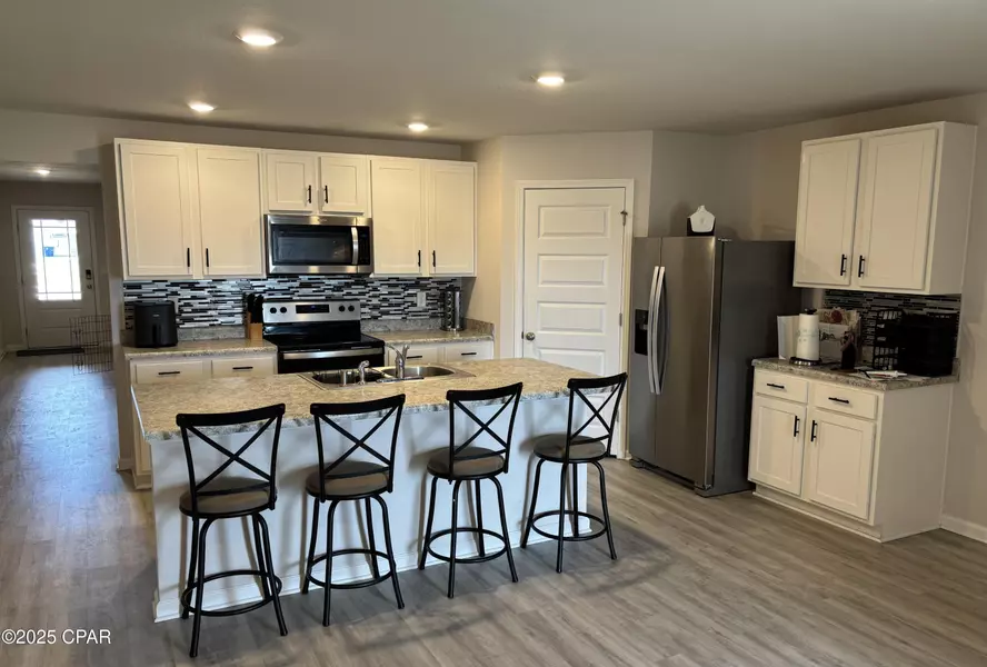 6408 Slabinski LN, Panama City, FL 32404