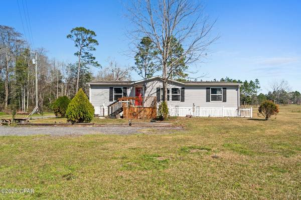 1764 Clayton RD, Chipley, FL 32428