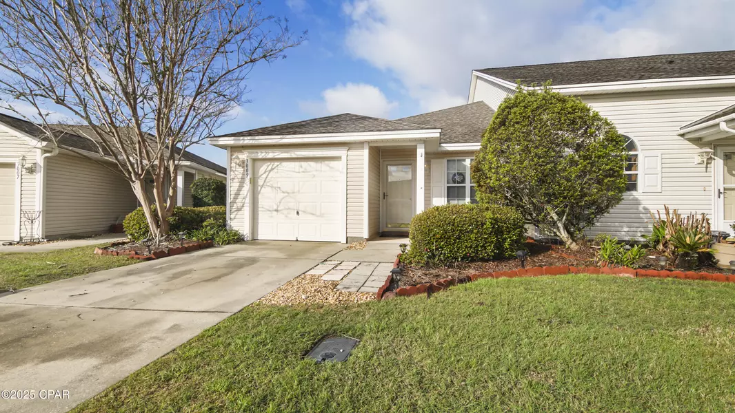 3009 Meadow St, Lynn Haven, FL 32444