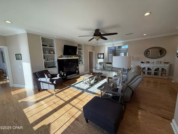 Marianna, FL 32446,2977 CHASE WAY