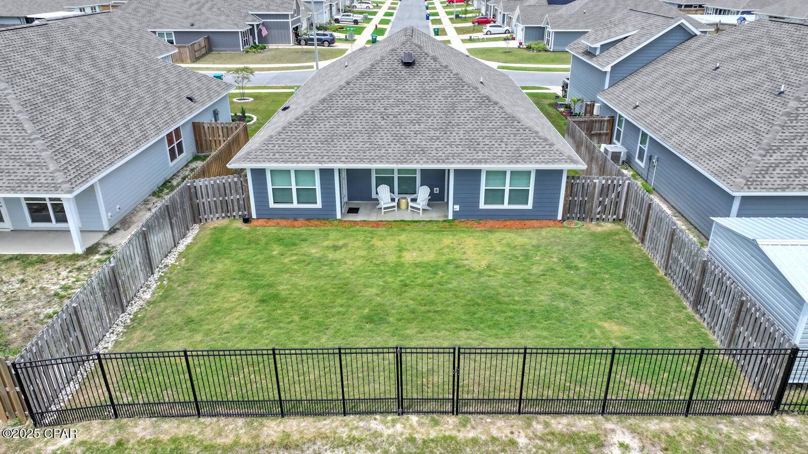 8470 Sun Point DR, Panama City, FL 32404