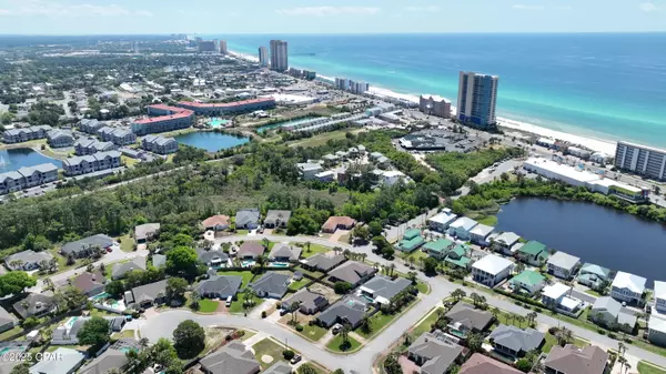 Panama City Beach, FL 32413,107 Nautical WAY