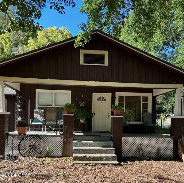 603 W Kansas AVE, Bonifay, FL 32425