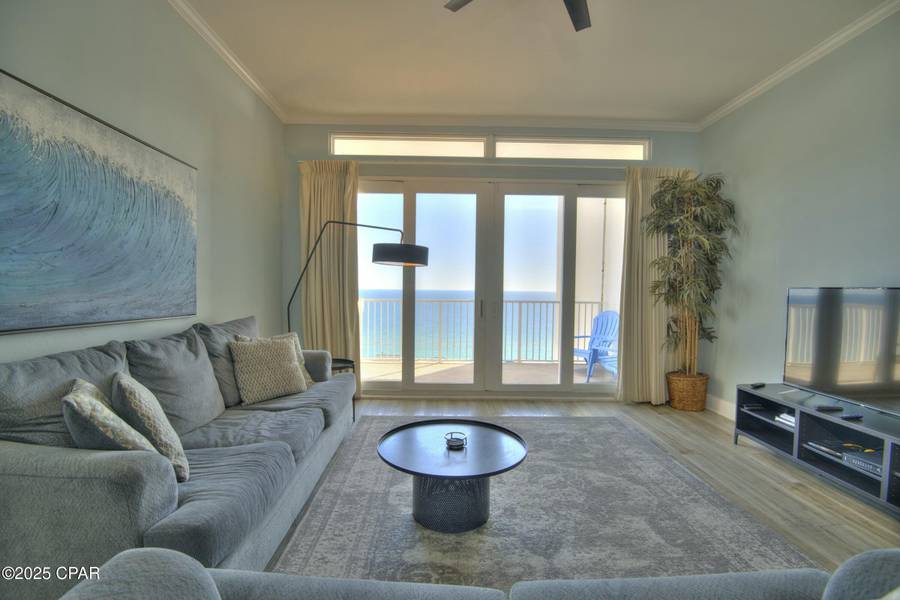 9860 S Thomas DR #2111, Panama City Beach, FL 32408
