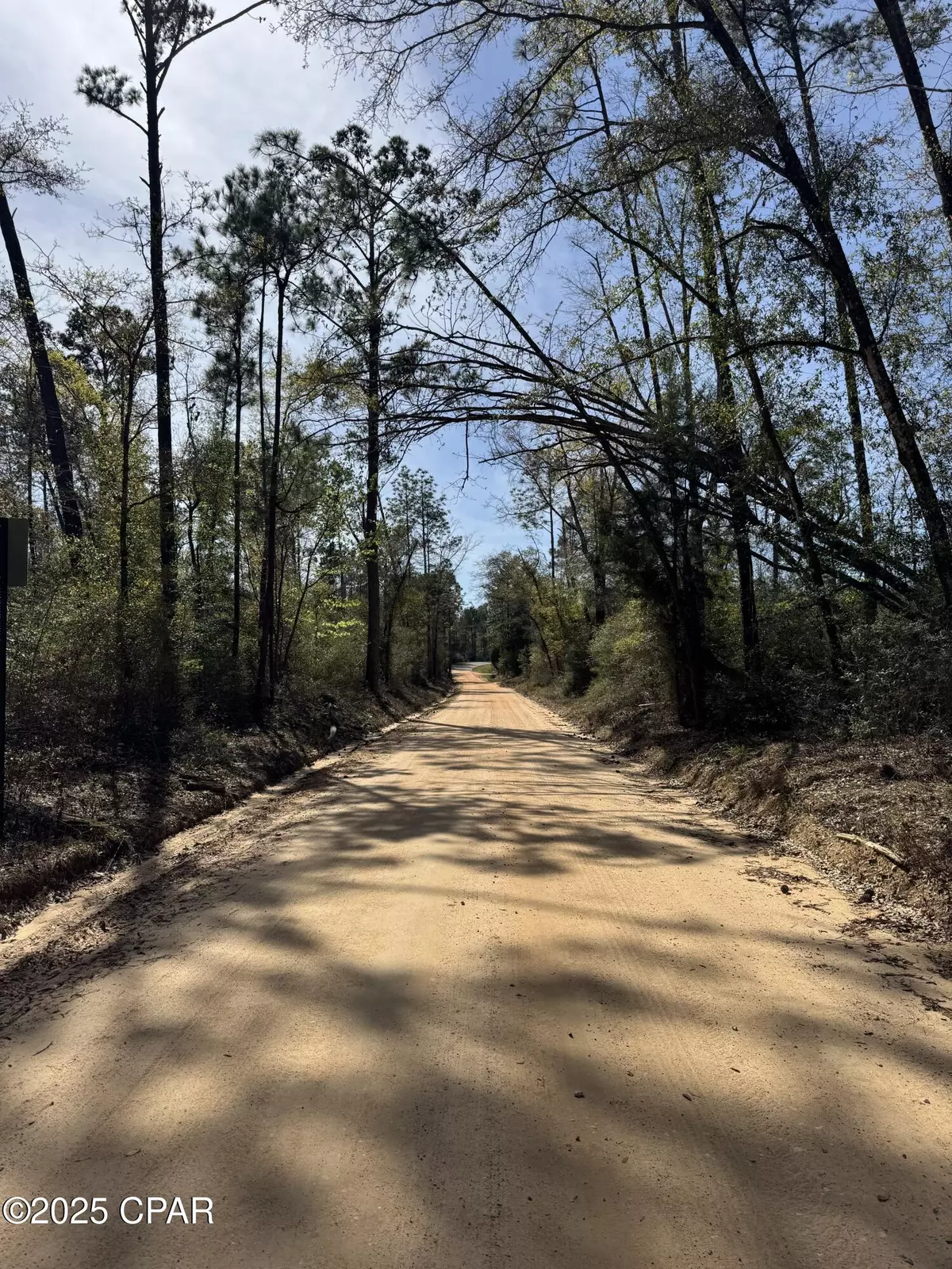 Chipley, FL 32428,00 Sunday RD