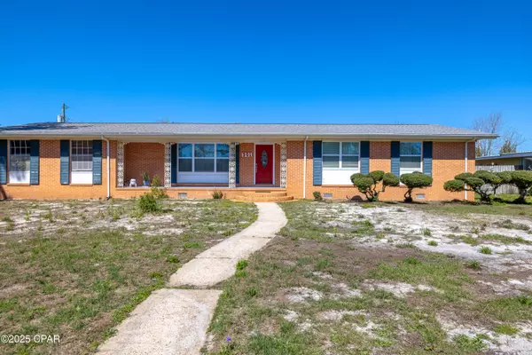 Panama City Beach, FL 32407,301 Greenwood DR