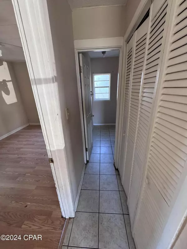 Panama City, FL 32405,3702 W 22nd ST