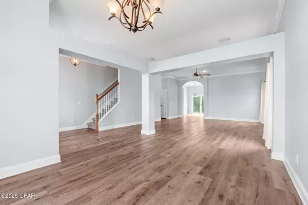 Panama City, FL 32408,2501 Pelican Bay DR