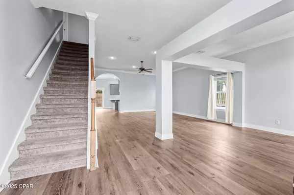 Panama City, FL 32408,2501 Pelican Bay DR