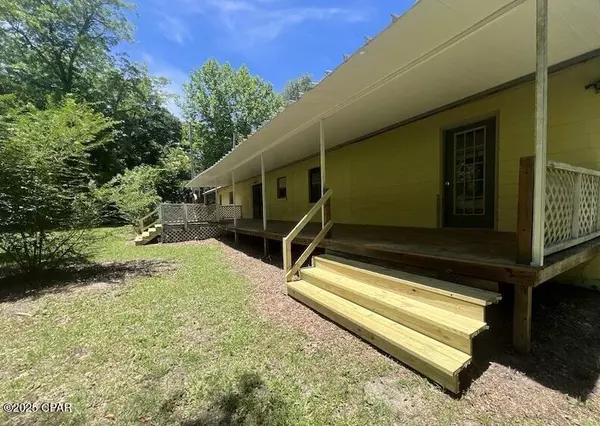 Chipley, FL 32428,1179 South BLVD