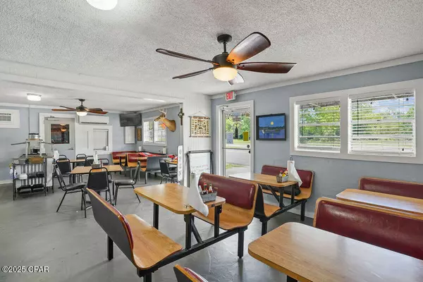 Graceville, FL 32440,5427 Brown ST