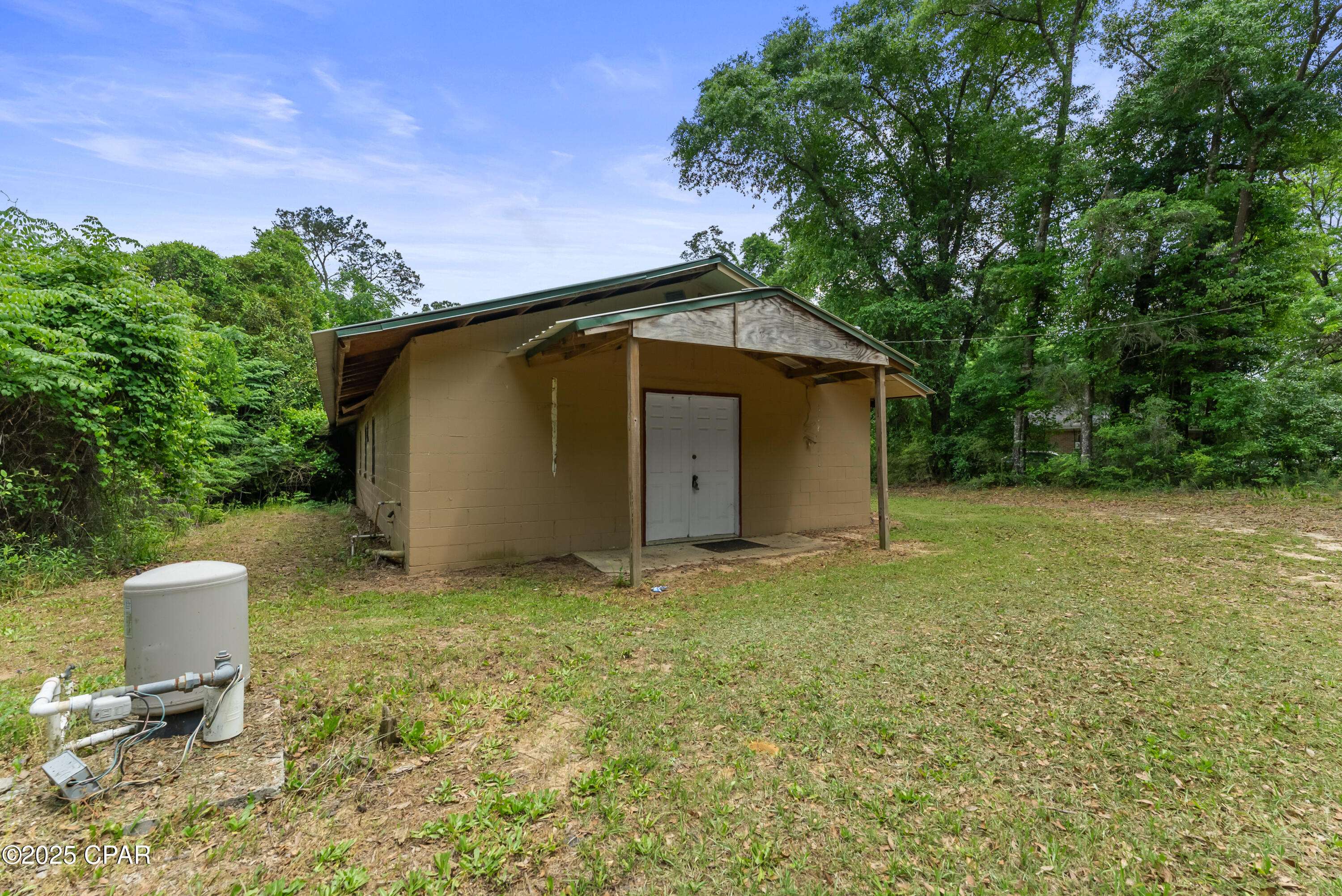 Chipley, FL 32428,2241 Tiller RD