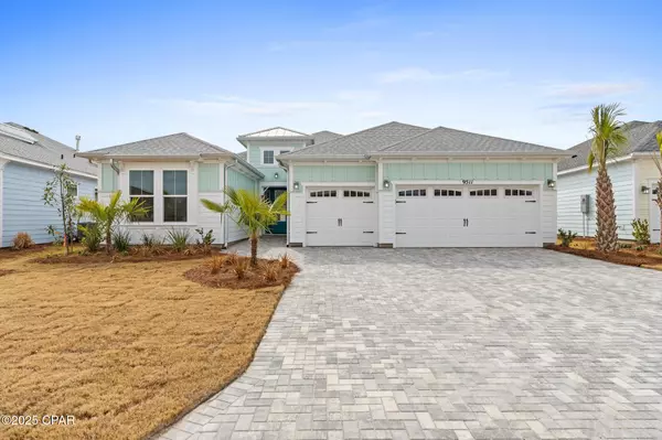 9511 Paradise DR, Panama City Beach, FL 32413