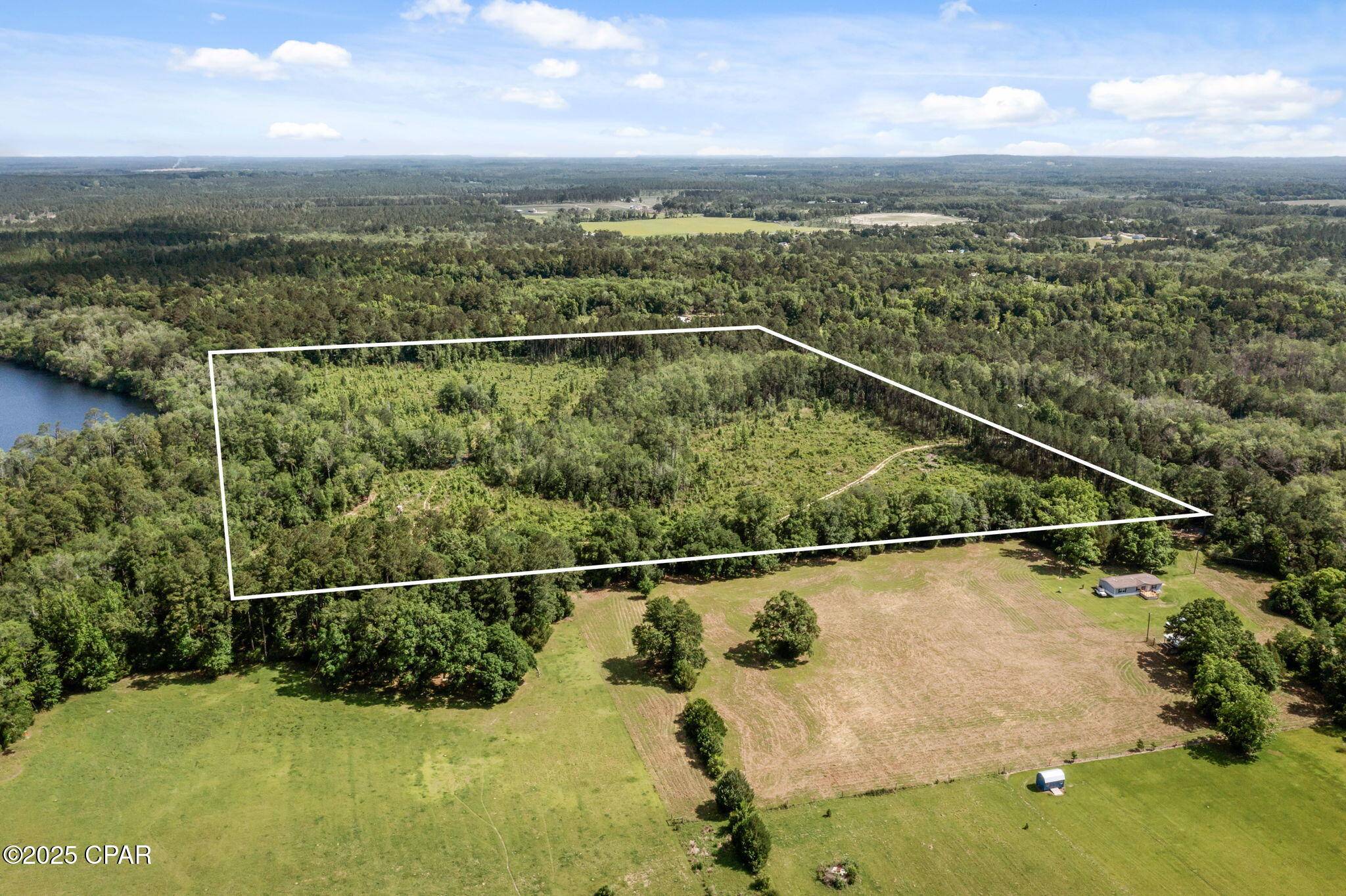 XXX Tiller RD, Chipley, FL 32428
