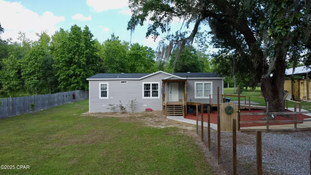 2282 Cornsilk RD, Marianna, FL 32446