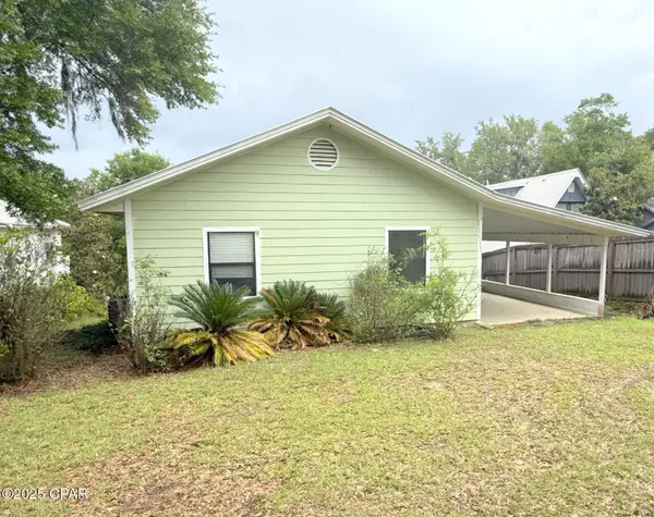 4163 Crystal Lake DR,  Chipley,  FL 32428