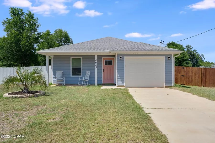 4643 Falcon WAY, Crestview, FL 32539