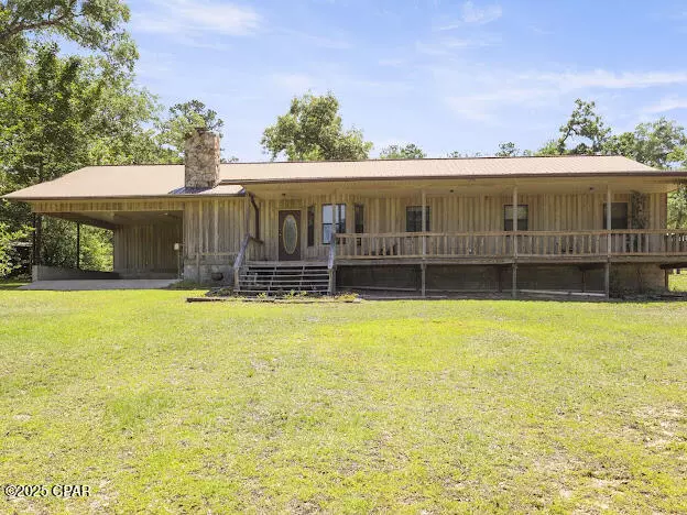 2921 Ambus LN, Chipley, FL 32428