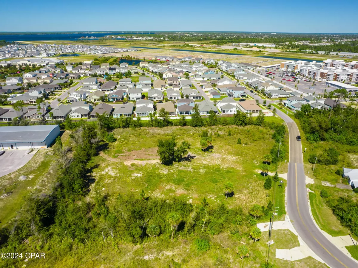 Panama City, FL 32405,3716/3712 Airport RD
