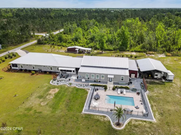 290 Rudys Blaze, Wewahitchka, FL 32465